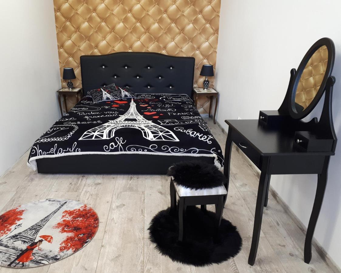Apartament Centrum Sienkiewicza Wieza Eiffla Promenada -Klimatyzacja- Kielce Dış mekan fotoğraf